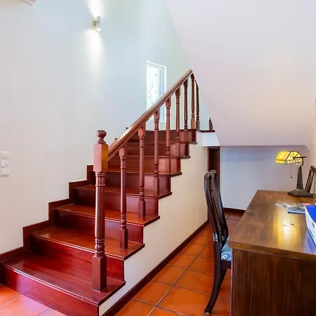 بيت للعطل Tranquil Oasis: 3 Bedroom Sea View With Lush Yard *